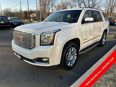 Used 2017 GMC Yukon Denali w/ Open Road Package image 4