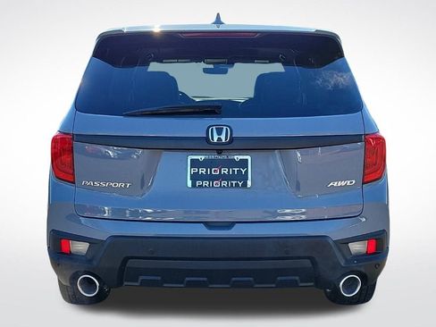Used 2023 Honda Passport EX-L image 4