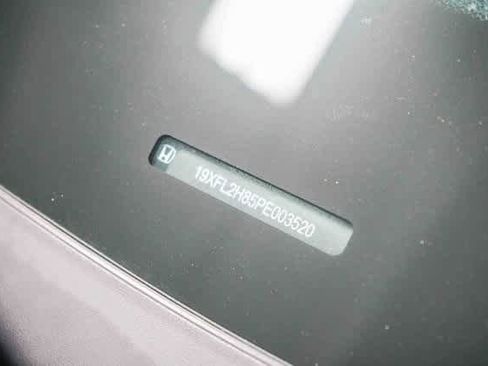 Used 2023 Honda Civic Sport image 28