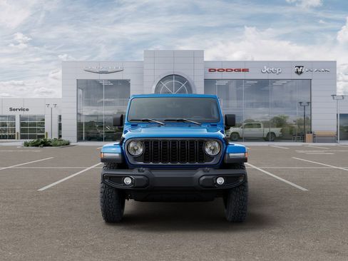 New 2025 Jeep Gladiator Willys image 7