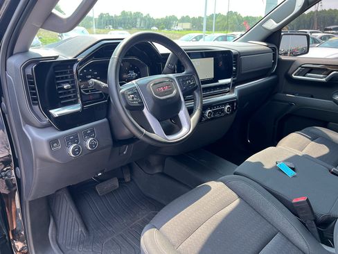 Used 2023 GMC Sierra 1500 Elevation AWD/4WD image 19