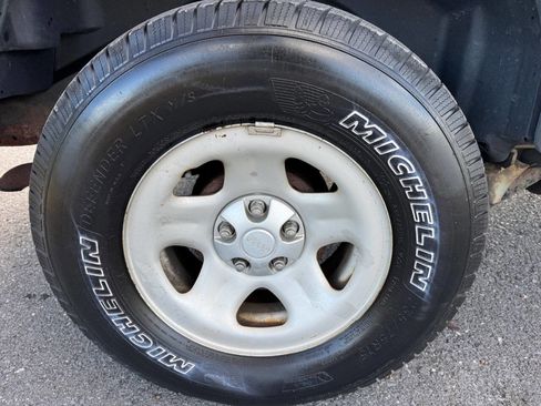 Used 2004 Jeep Wrangler X w/ Full Face Tire & Wheel Group image 14