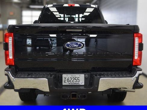 Certified 2024 Ford F250 Lariat w/ Lariat Ultimate Package AWD/4WD image 4