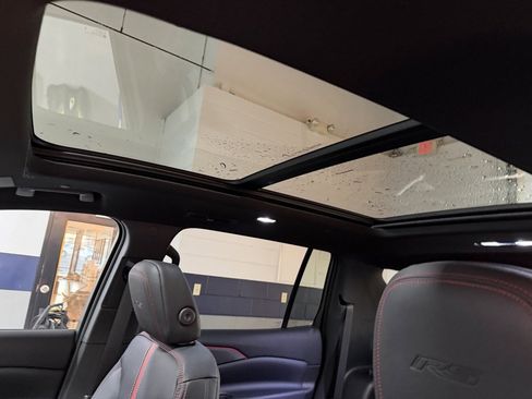 New 2026 Chevrolet Traverse RS w/ LPO, Floor Liner Package image 26