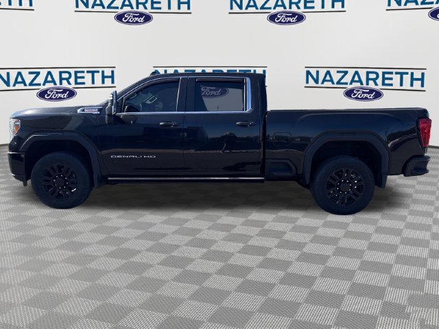 Used 2022 GMC Sierra 3500 Denali w/ Denali Black Diamond Edition AWD/4WD image 4