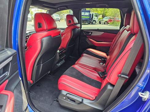 Used 2024 Acura MDX A-Spec image 19