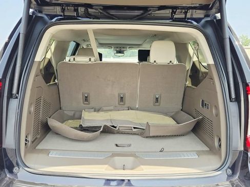 Used 2024 GMC Yukon XL Denali w/ Advanced Technology Package AWD/4WD image 13