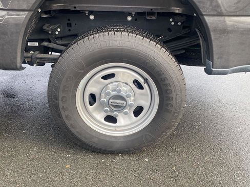 Used 2024 Ford F350 XL w/ Snow Plow Prep Package image 9