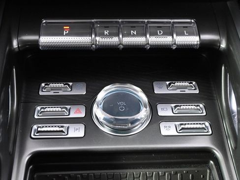 New 2026 Lincoln Nautilus Reserve image 31