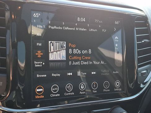 Used 2019 Jeep Grand Cherokee Overland AWD/4WD image 17