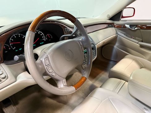 Used 2005 Cadillac De Ville DHS w/ Equipment Group FWD image 74