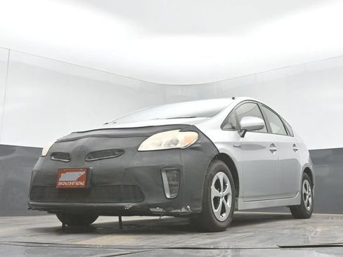 Used 2012 Toyota Prius Two FWD image 29