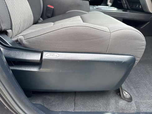 Used 2015 Toyota Tundra SR5 w/ TRD Off Road Package image 29