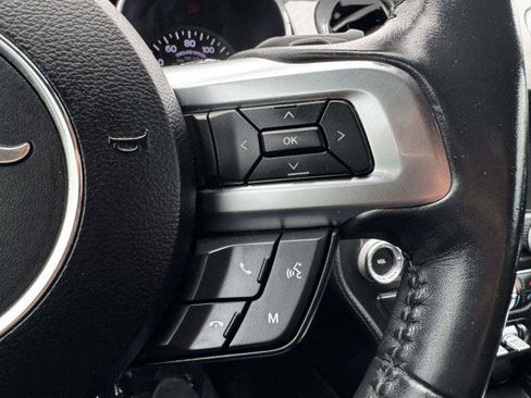 Used 2018 Ford Mustang Premium RWD image 27