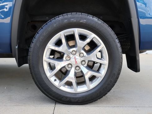 Used 2018 GMC Sierra 1500 SLT w/ Max Trailering Package AWD/4WD image 42