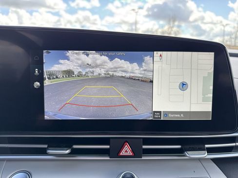 New 2026 Hyundai Elantra Limited FWD image 19