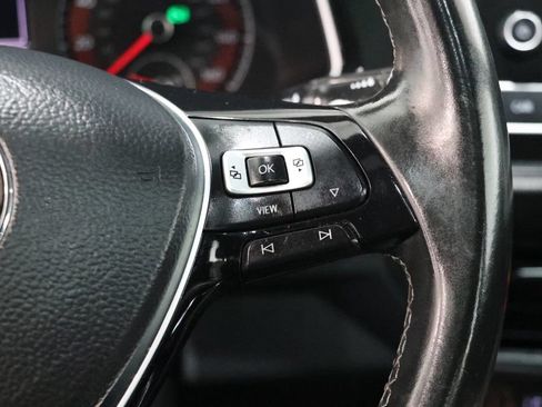 Used 2019 Volkswagen Jetta R-Line w/ R-Line Cold Weather Package FWD image 22