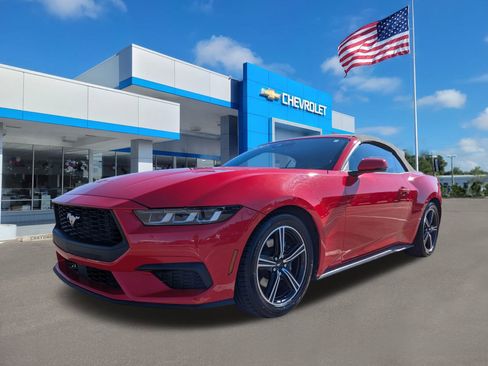Used 2024 Ford Mustang Premium image 13