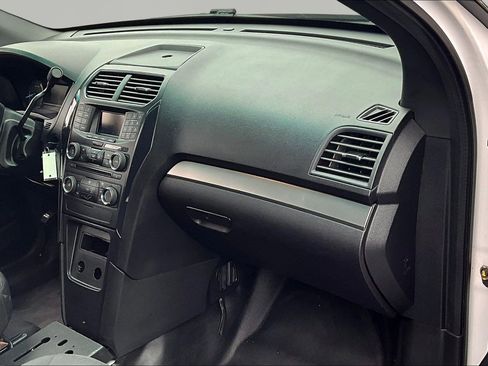 Used 2017 Ford Explorer Base w/ Ultimate Wiring Package image 27