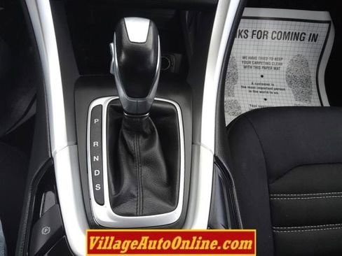 Used 2013 Ford Fusion SE FWD image 25