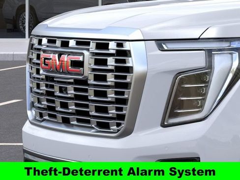 New 2026 GMC Yukon Denali w/ Denali Reserve Package AWD/4WD image 15