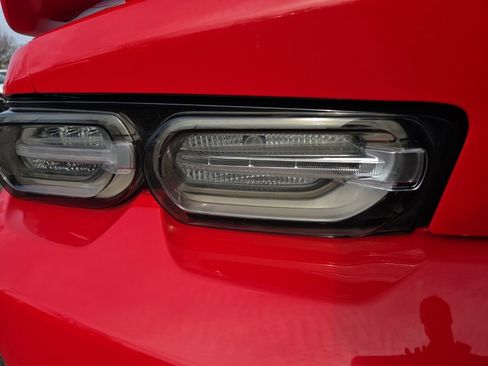 Used 2020 Chevrolet Camaro LT w/ RS Package image 10