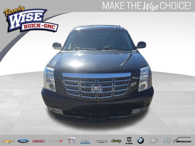 Used 2011 Cadillac Escalade ESV Luxury AWD/4WD image 1
