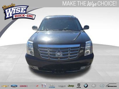 Used 2011 Cadillac Escalade ESV Luxury