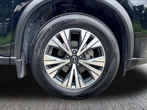Used 2023 Nissan Rogue SV FWD image 10
