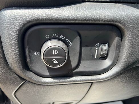 New 2025 RAM 2500 Tradesman AWD/4WD image 29