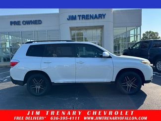 Used 2011 Toyota Highlander SE w/ Tow Pkg AWD/4WD video 1