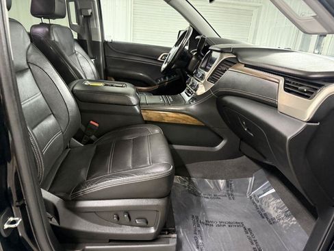 Used 2020 GMC Yukon XL Denali w/ Denali Ultimate Package AWD/4WD image 40