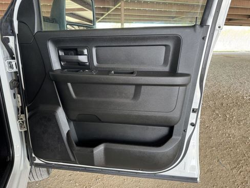 Used 2024 RAM 3500 Tradesman AWD/4WD image 38