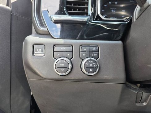 Used 2024 GMC Sierra 1500 SLT image 24