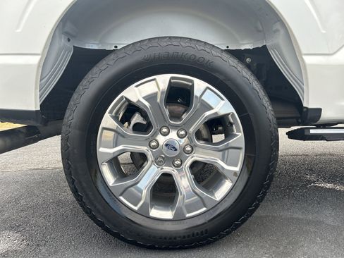 Used 2023 Ford F150 Platinum image 34