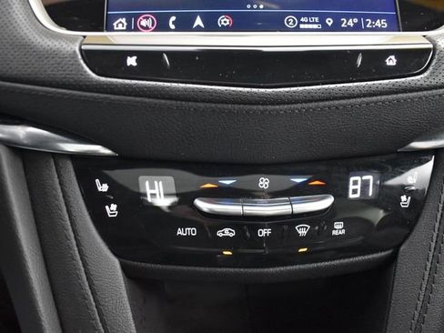 Used 2023 Cadillac XT5 Premium Luxury image 26