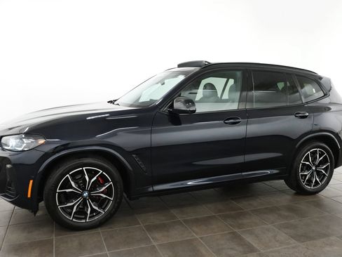 Used 2023 BMW X3 M40i AWD/4WD image 2