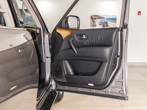 Used 2012 INFINITI QX56 4WD w/ Theater Pkg image 45