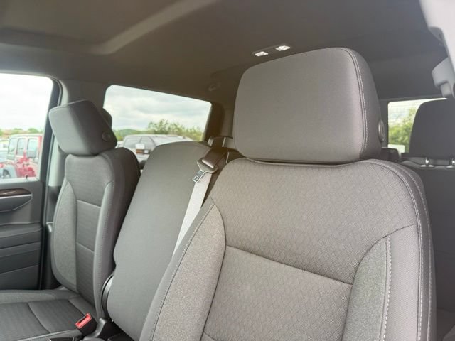 New 2026 GMC Sierra 1500 SLE w/ Preferred Package AWD/4WD image 15