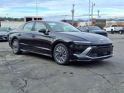 New 2025 Hyundai Sonata SEL
