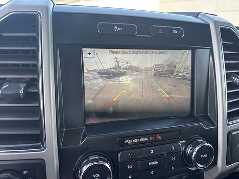 Used 2017 Ford F150 Lariat image 13