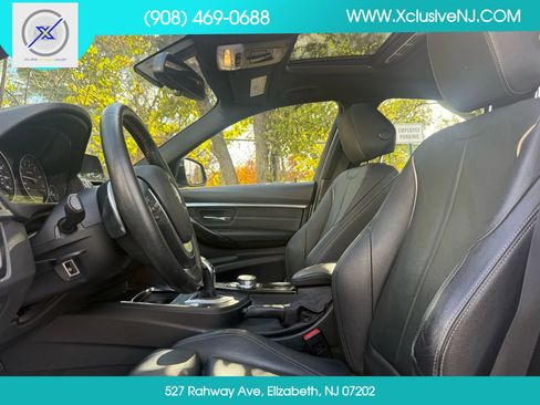Used 2018 BMW 330i xDrive Sedan w/ Convenience Package image 8