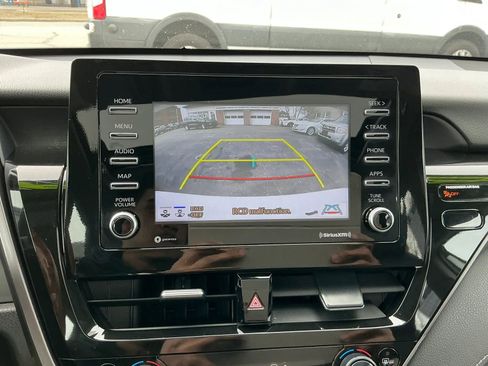 Used 2023 Toyota Camry SE image 20
