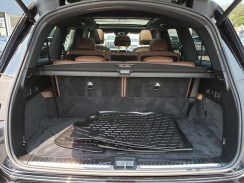 Certified 2024 Mercedes-Benz GLS 450 4MATIC image 9