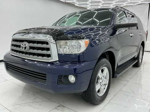 Used 2008 Toyota Sequoia Limited AWD/4WD image 1