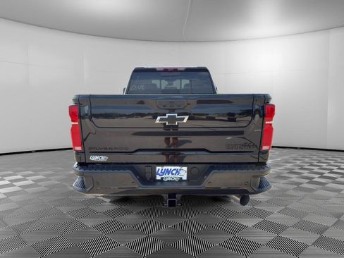New 2026 Chevrolet Silverado 2500 High Country w/ High Country Premium Package AWD/4WD image 4