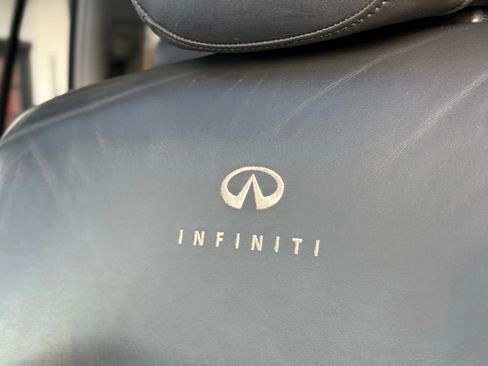 Used 2014 INFINITI QX80 4WD w/ Theater Package image 30
