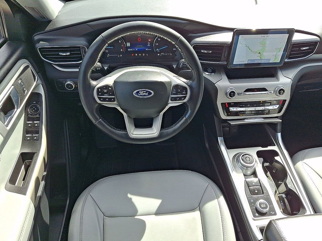 Used 2021 Ford Explorer XLT w/ Equipment Group 202A AWD/4WD image 50