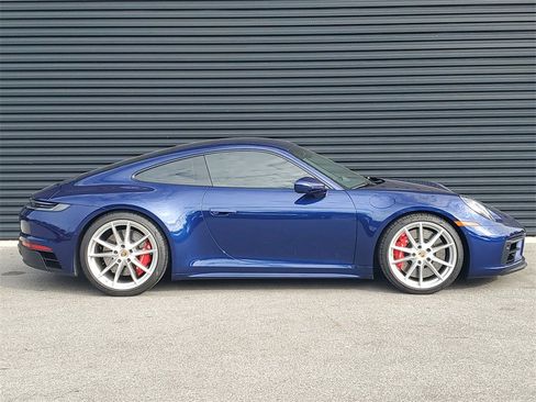 Used 2024 Porsche 911 Carrera GTS image 8