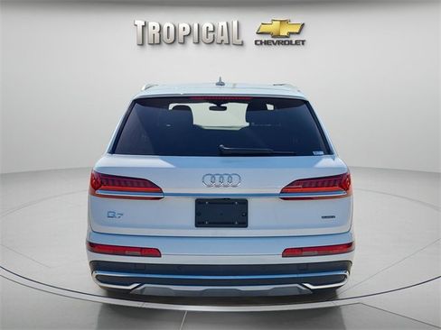 Used 2023 Audi Q7 3.0T Premium Plus image 4